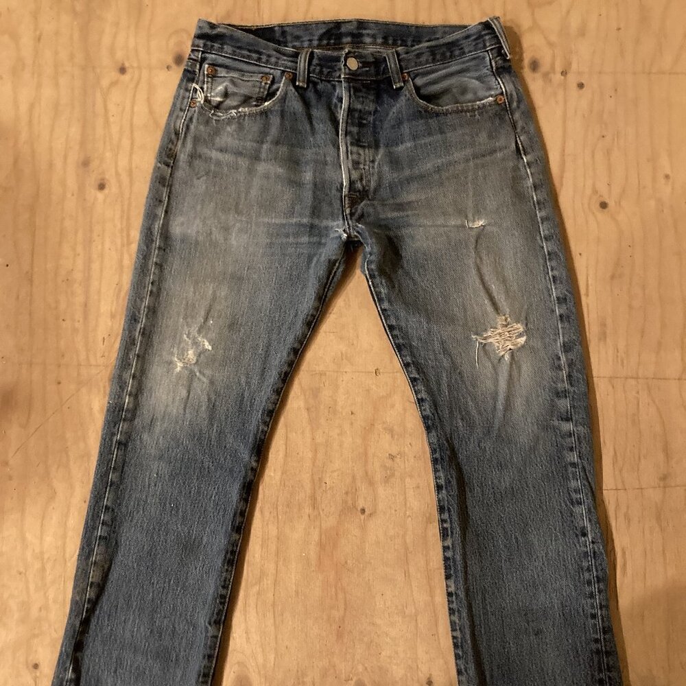 Vintage 501 Levi's Jeans-Natural Vintage Dis-stress and Wear